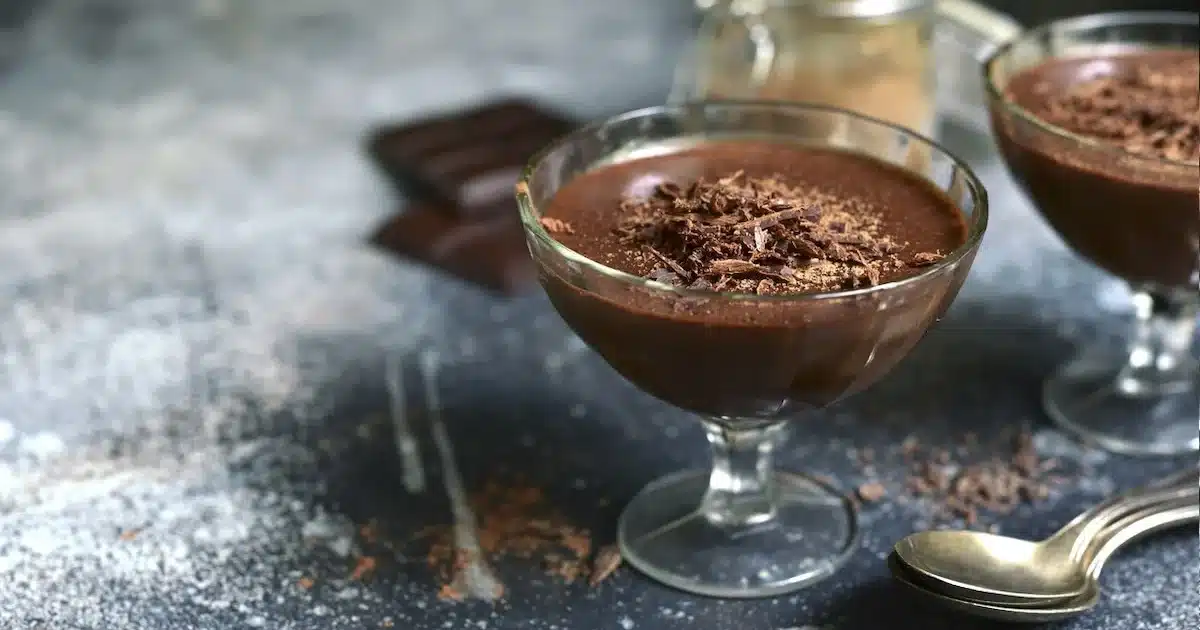 An Airy and Indulgent Chocolate Mousse with Only 3 Ingredients